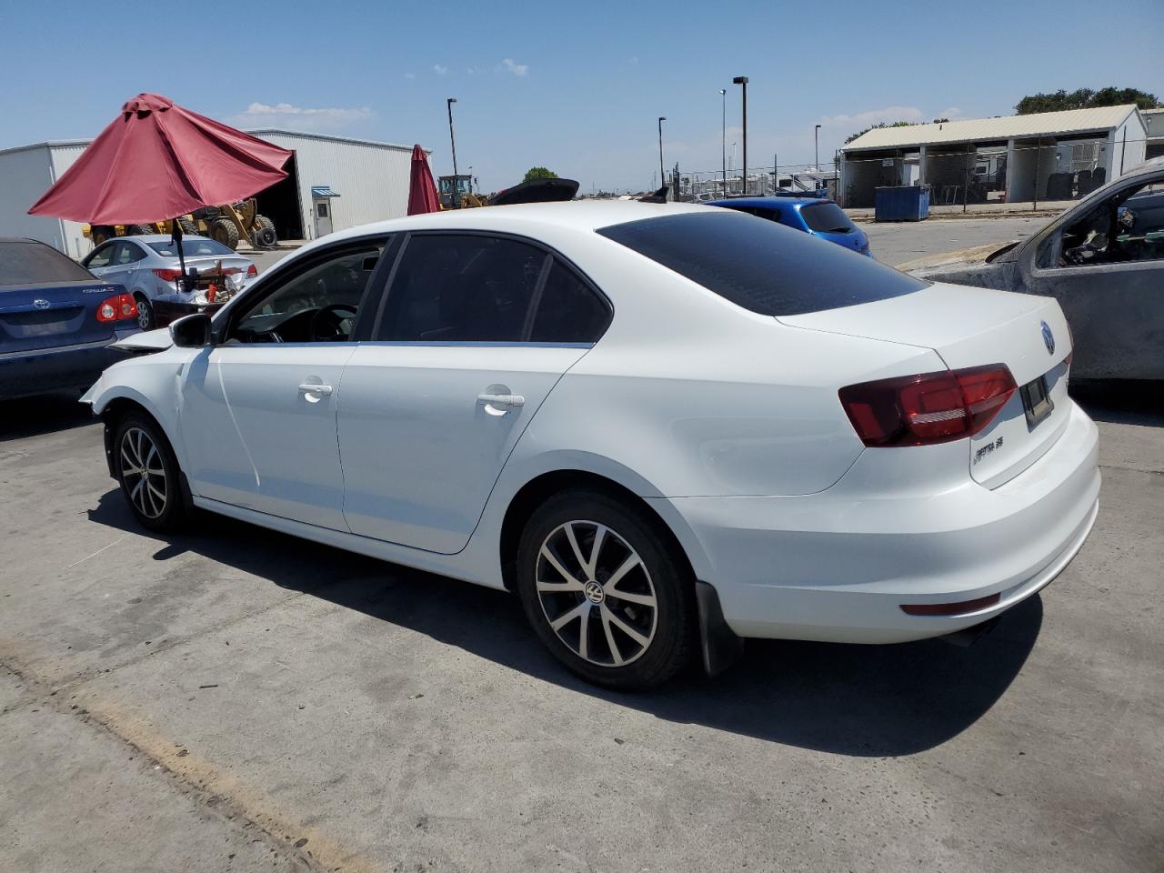 3VWDB7AJ0HM343912 2017 VOLKSWAGEN JETTA - Image 2