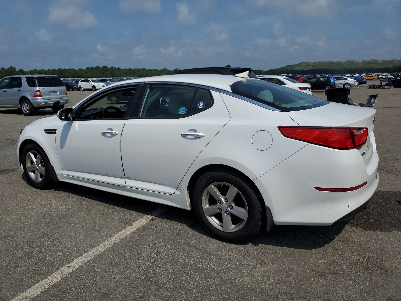 2015 Kia Optima Lx vin: 5XXGM4A73FG497610