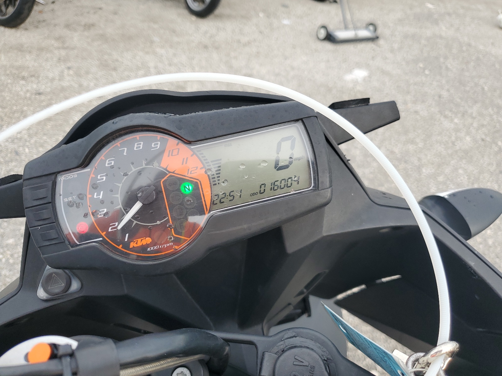 VBKVS9408CM989353 2012 Ktm 990 Supermoto