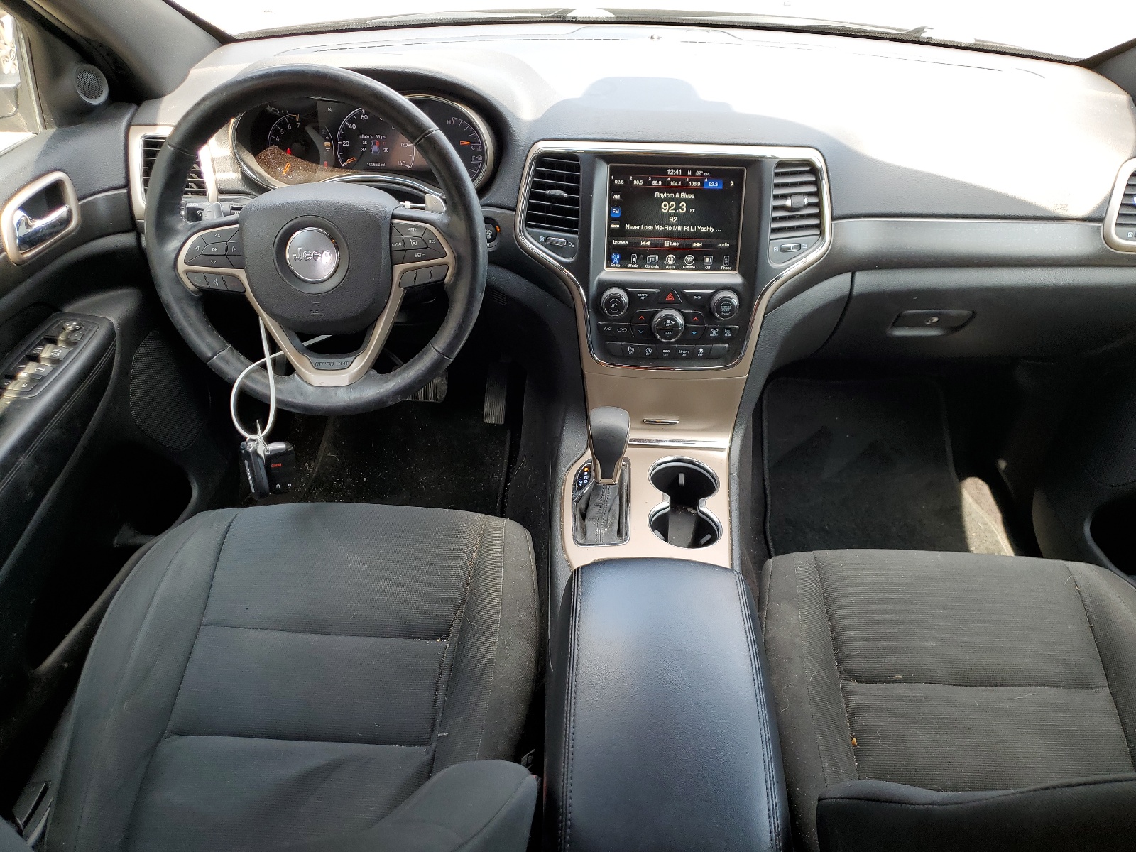 1C4RJFAG0GC470122 2016 Jeep Grand Cherokee Laredo