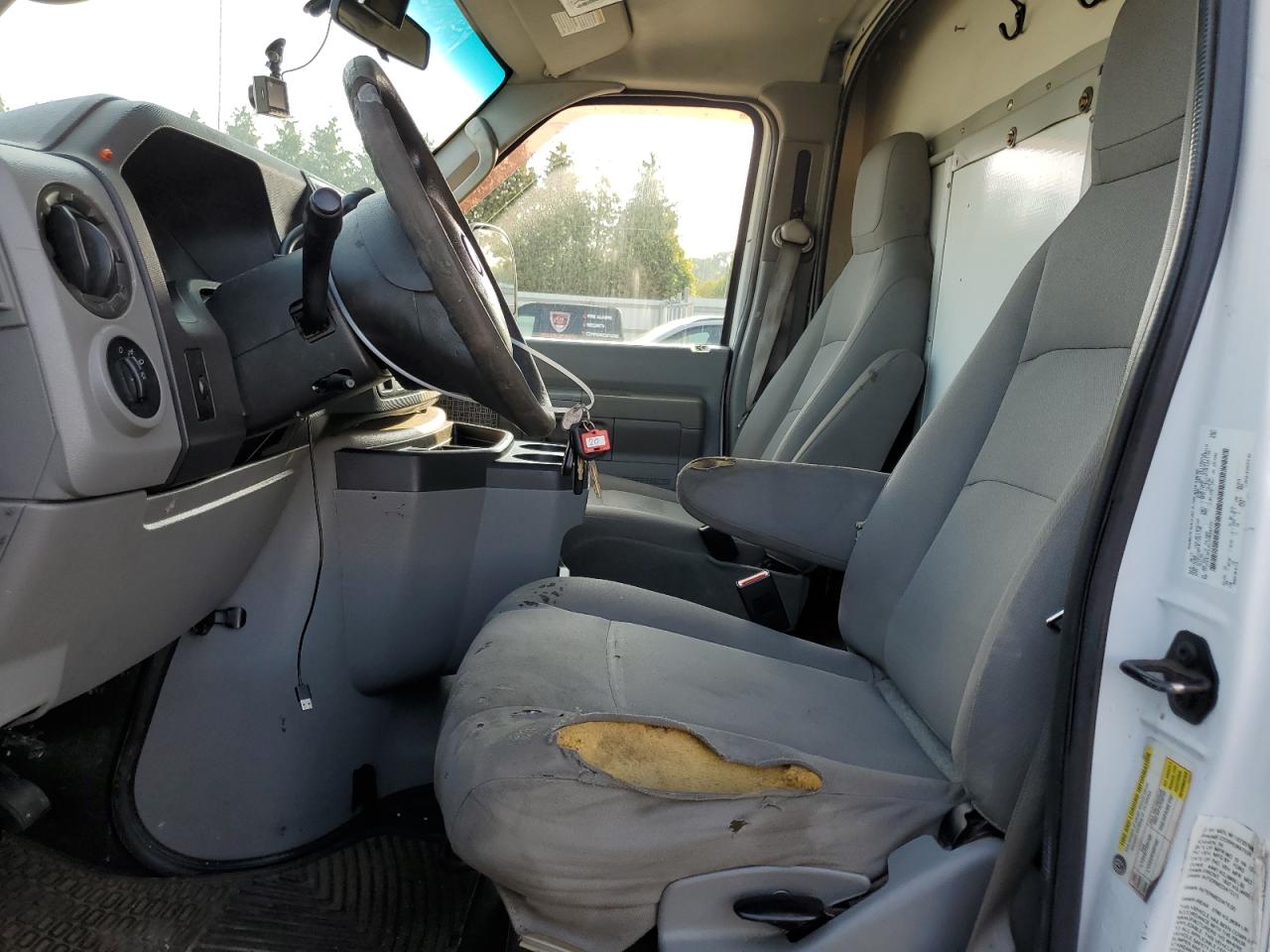 2012 Ford Econoline E350 Super Duty Cutaway Van VIN: 1FDSE3FL9CDB38125 Lot: 62067404