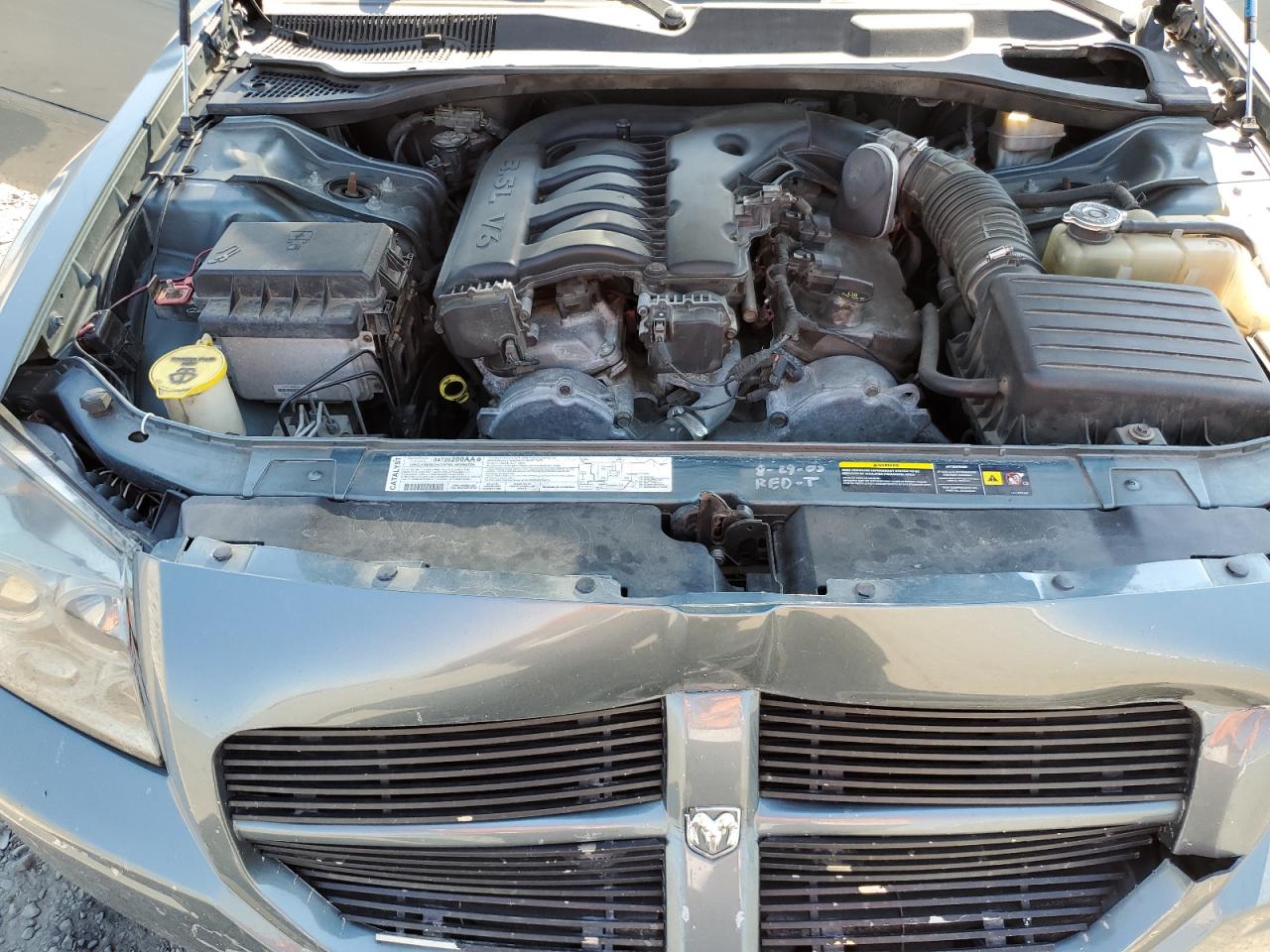 2005 Dodge Magnum Sxt VIN: 2D4GZ48V65H537490 Lot: 62282964