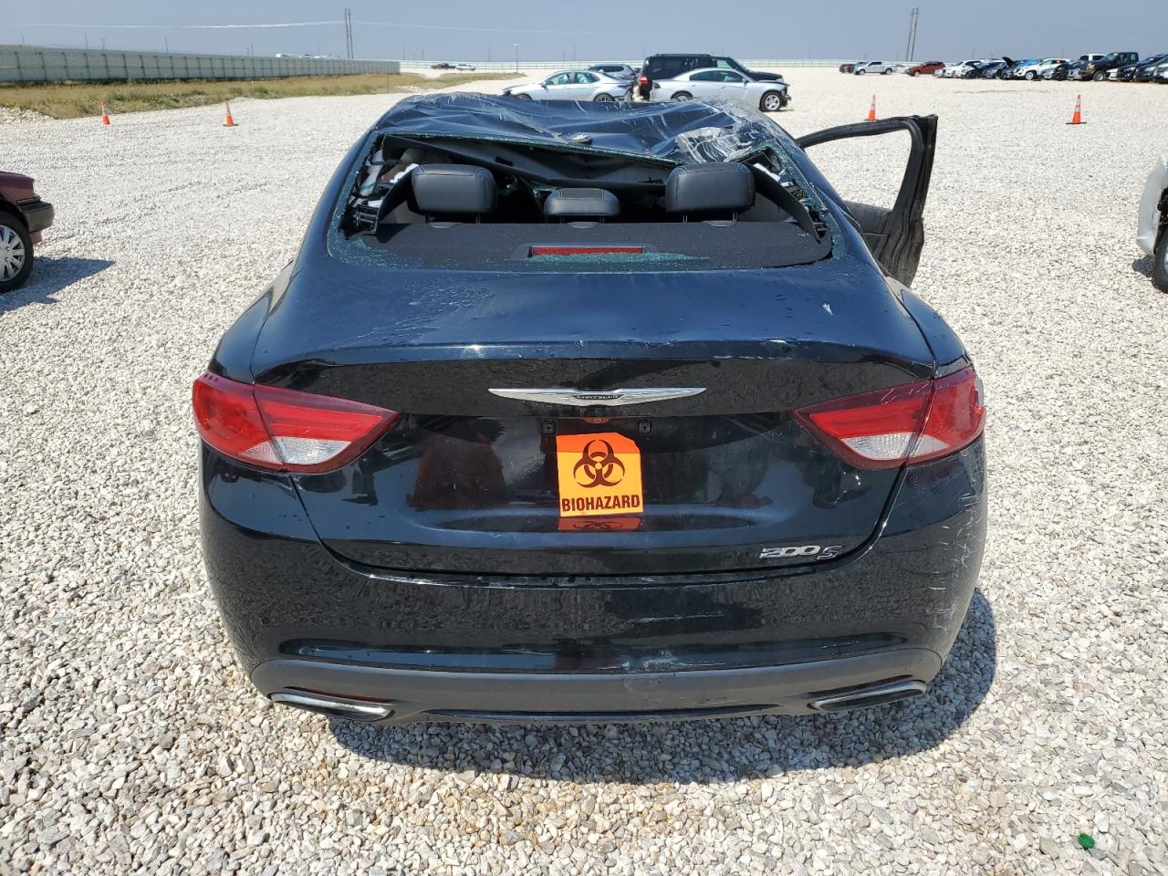 2016 Chrysler 200 - Image 6