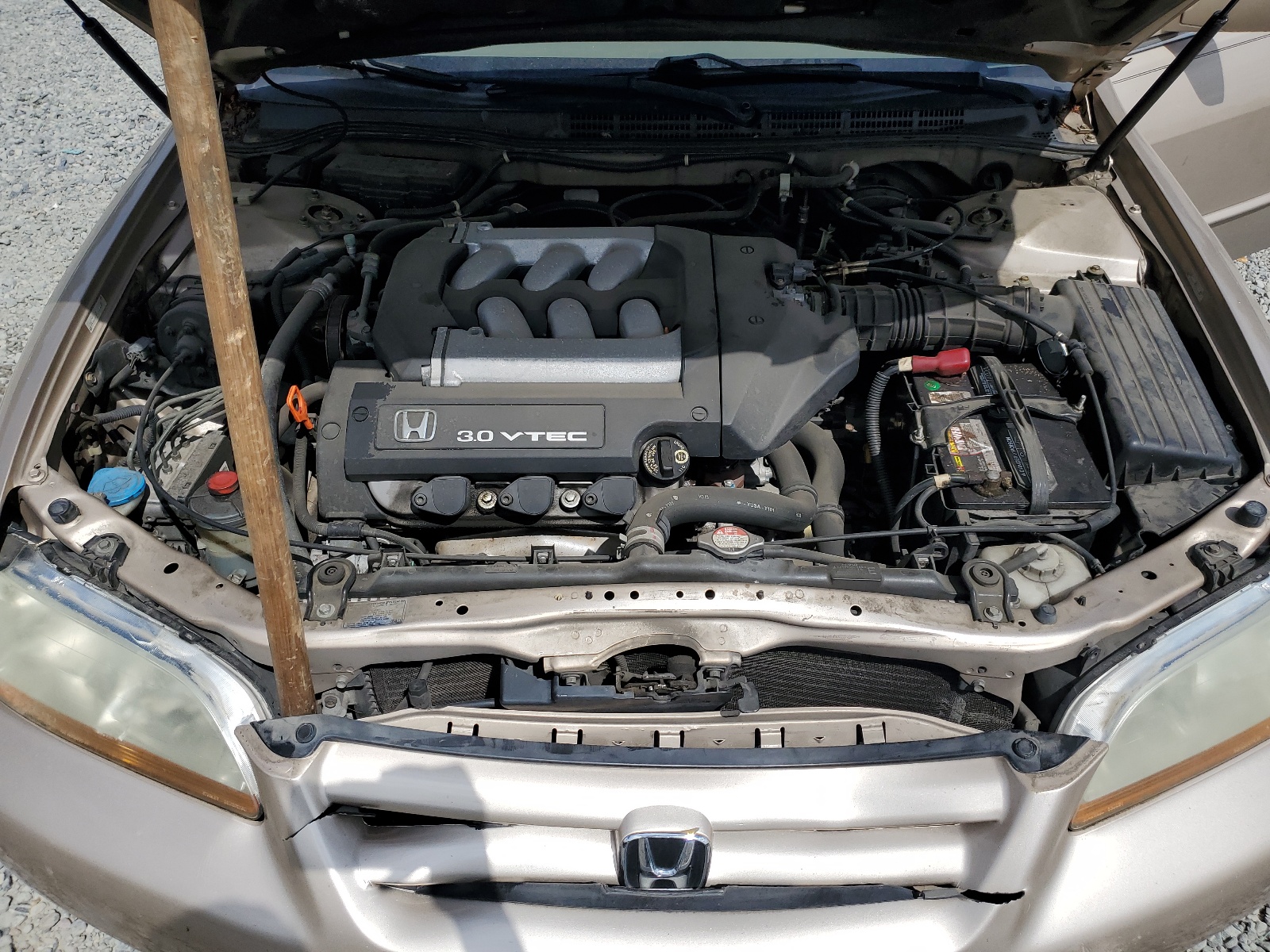 1HGCG16421A035208 2001 Honda Accord Lx