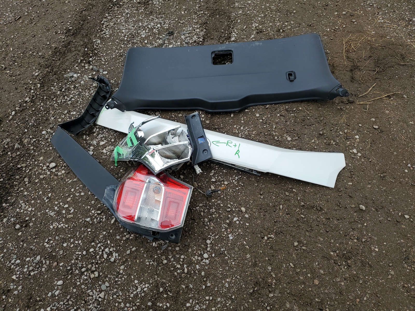 JF2SJHTC0FH411324 2015 Subaru Forester 2.0Xt Touring