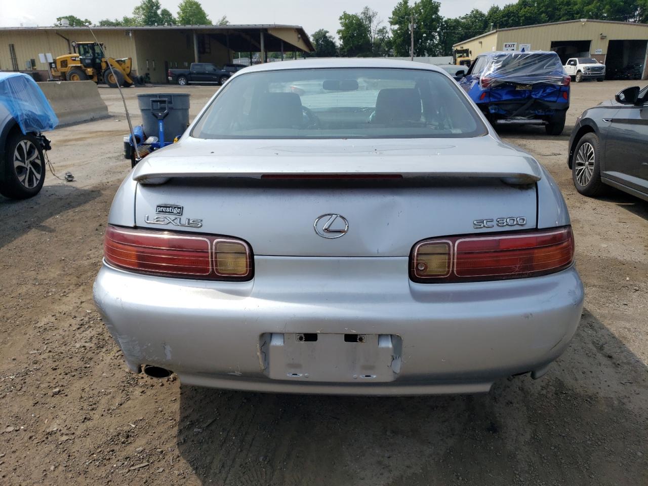 JT8CD32ZXW1003116 1998 Lexus Sc 300