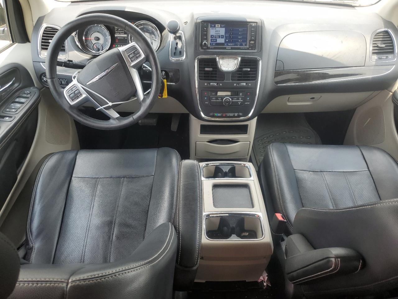 2012 Chrysler Town & Country Touring VIN: 2C4RC1BG4CR410129 Lot: 64138304