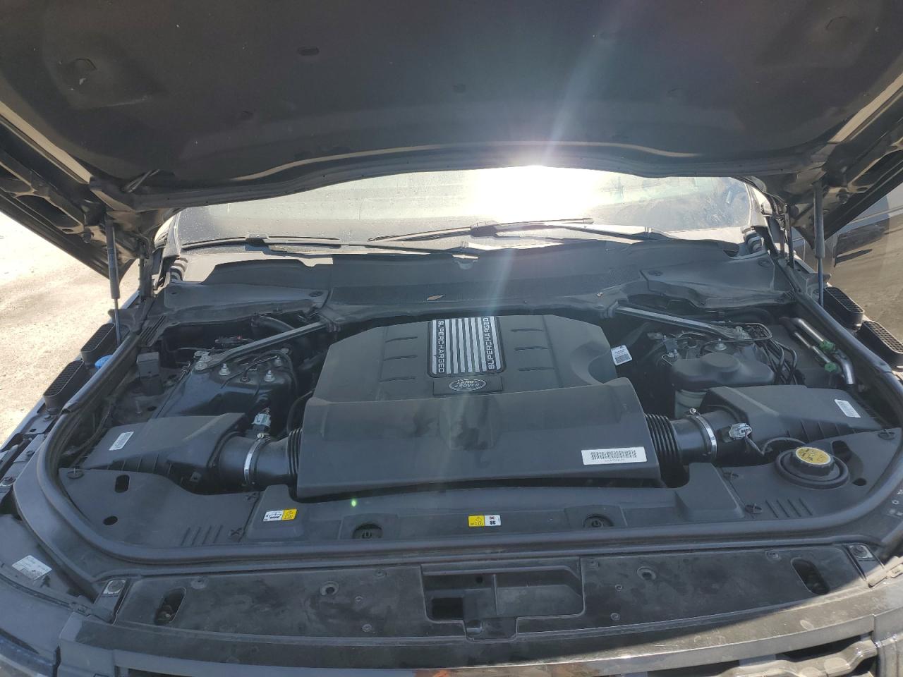 2018 Land Rover Range Rover Supercharged VIN: SALGS2RE9JA395125 Lot: 63726144