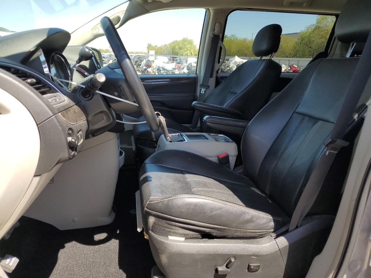 2014 Chrysler Town & Country Touring VIN: 2C4RC1BG5ER381761 Lot: 65004564