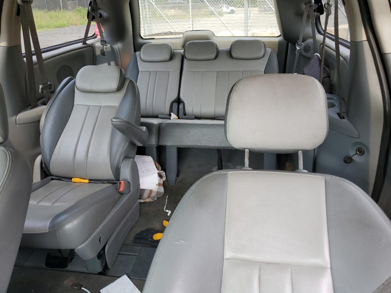 2006 Dodge Grand Caravan Sxt VIN: 2D4GP44L46R685594 Lot: 64773144