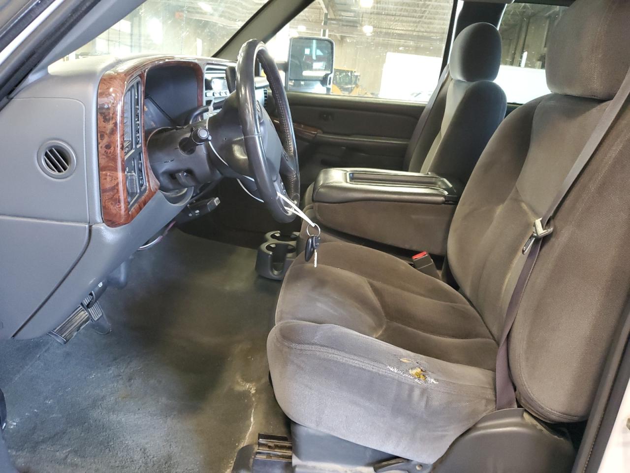 2004 GMC Sierra K2500 Heavy Duty VIN: 1GTHK29U44E227103 Lot: 63414084