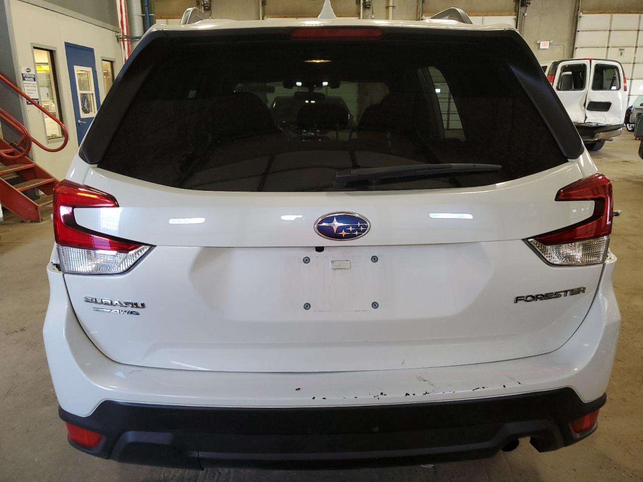 2020 Subaru Forester Premium VIN: JF2SKAJC0LH484468 Lot: 64519214