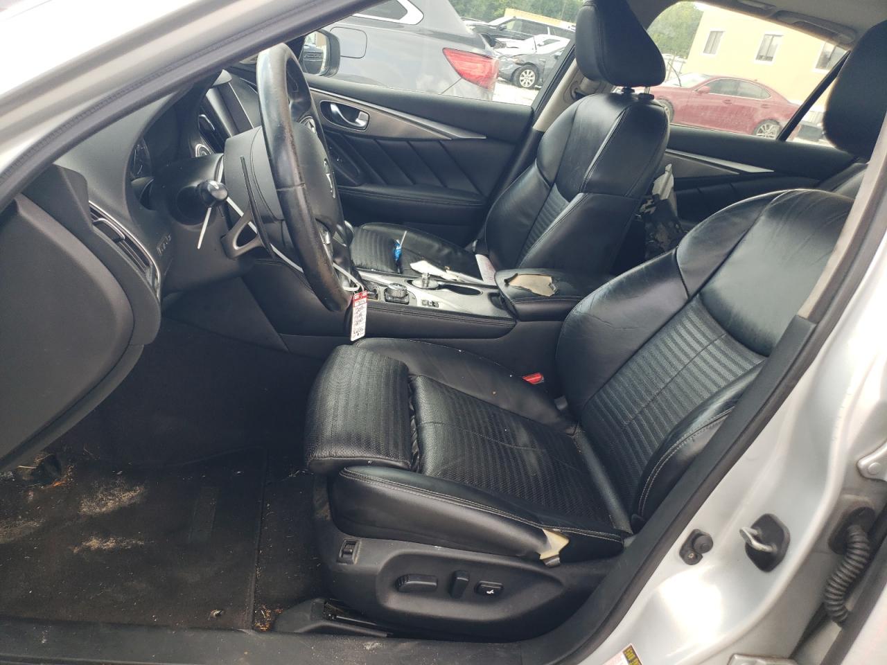2015 Infiniti Q50 - Image 7