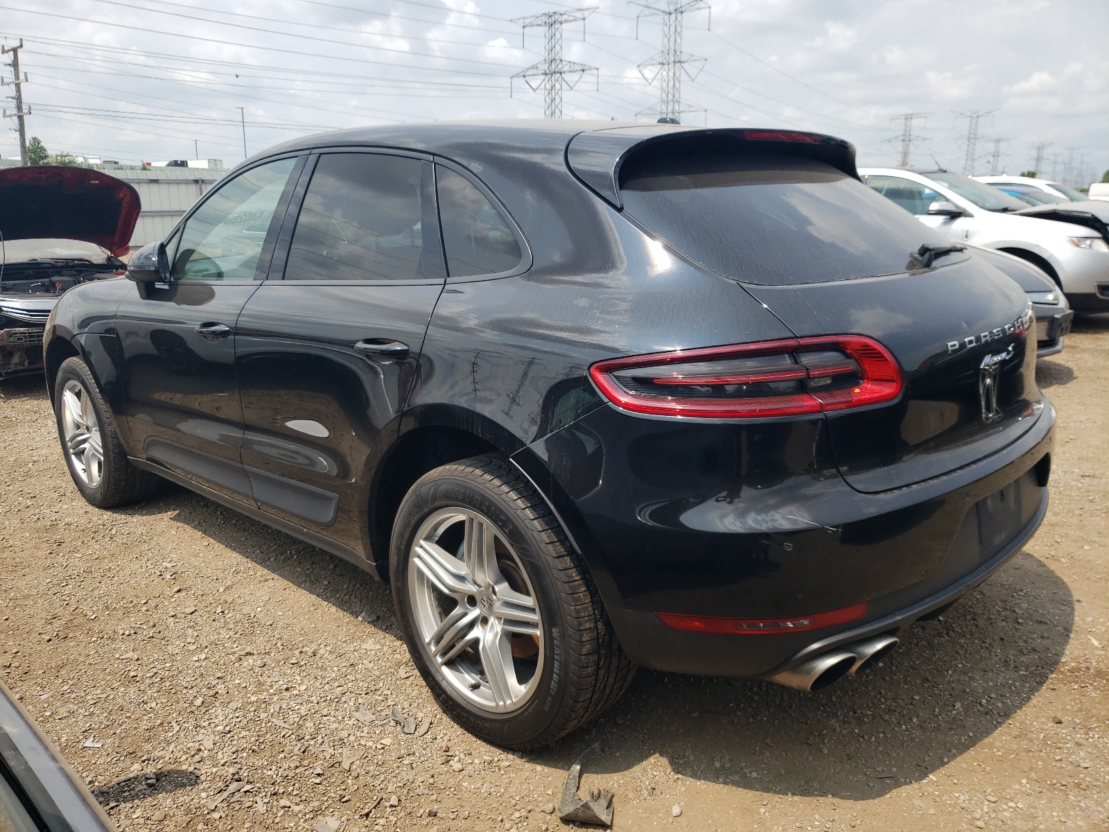 2015 Porsche Macan S vin: WP1AB2A52FLB52341