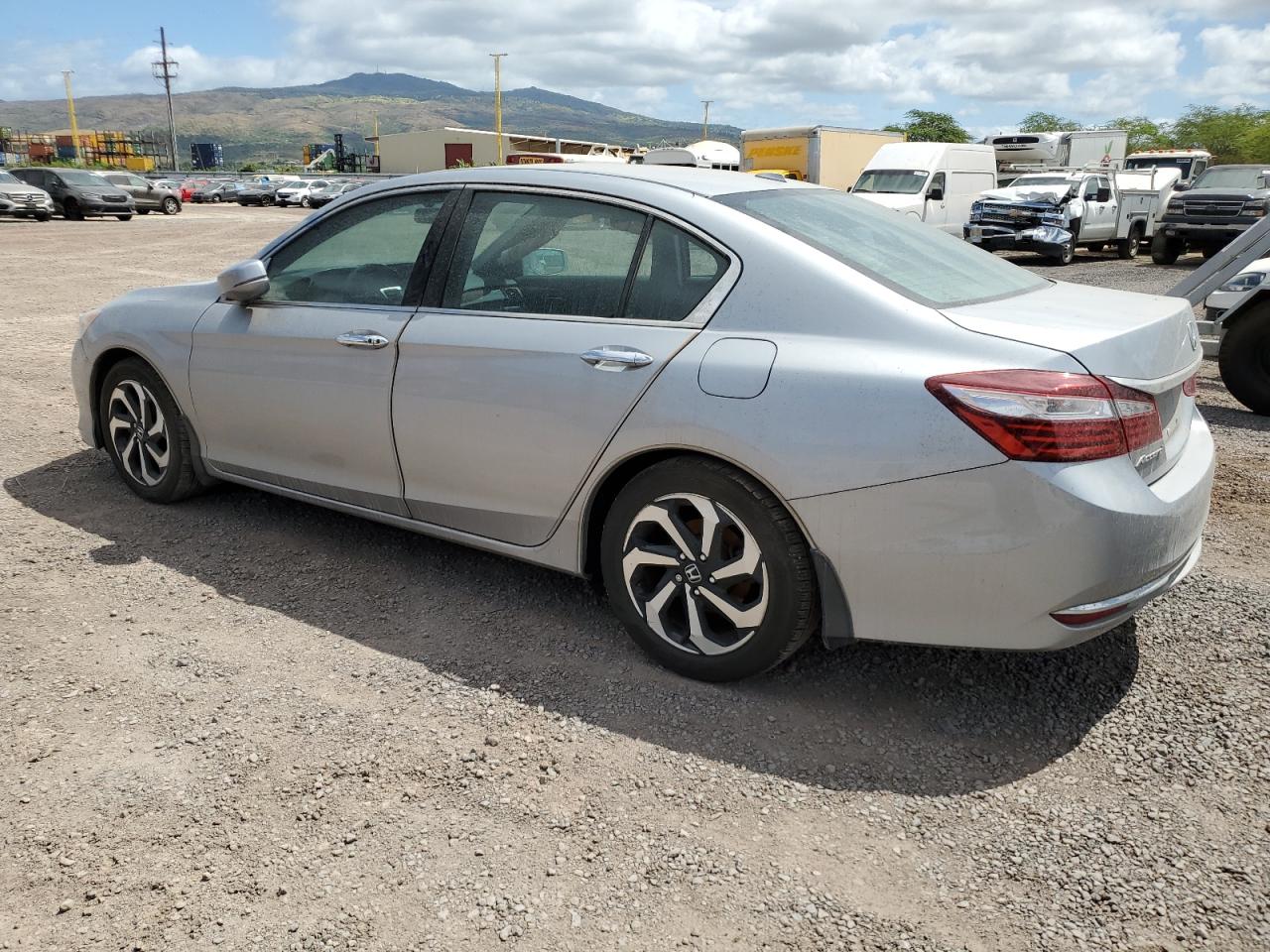 1HGCR2F73GA049783 2016 HONDA ACCORD - Image 2