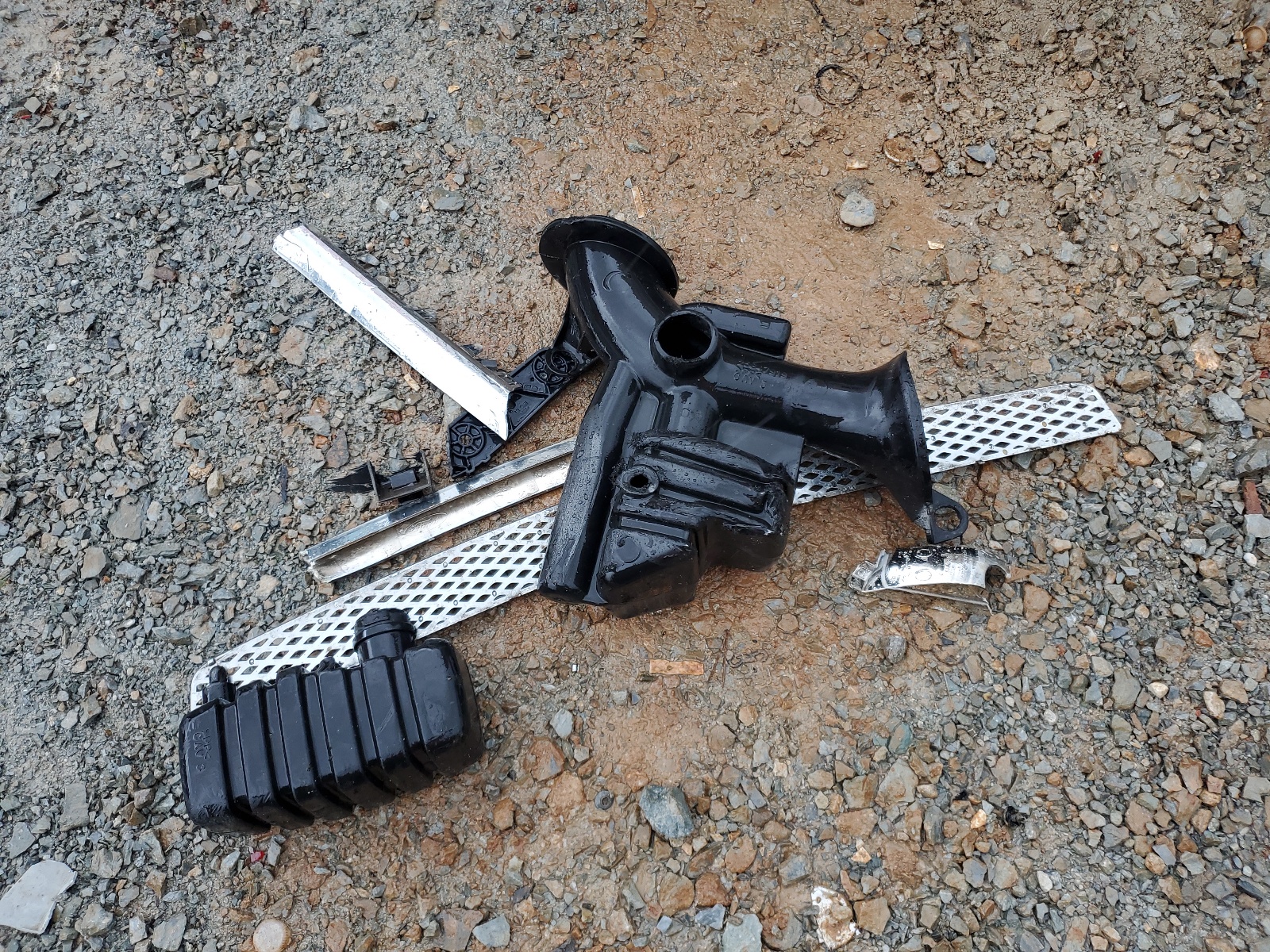 1G1ZB5E18BF384618 2011 Chevrolet Malibu Ls