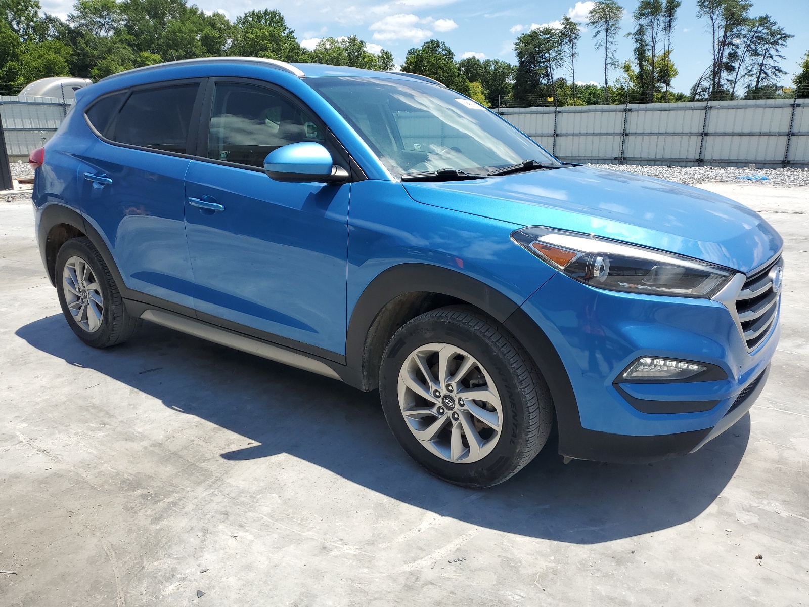 KM8J33A46HU269408 2017 Hyundai Tucson Limited