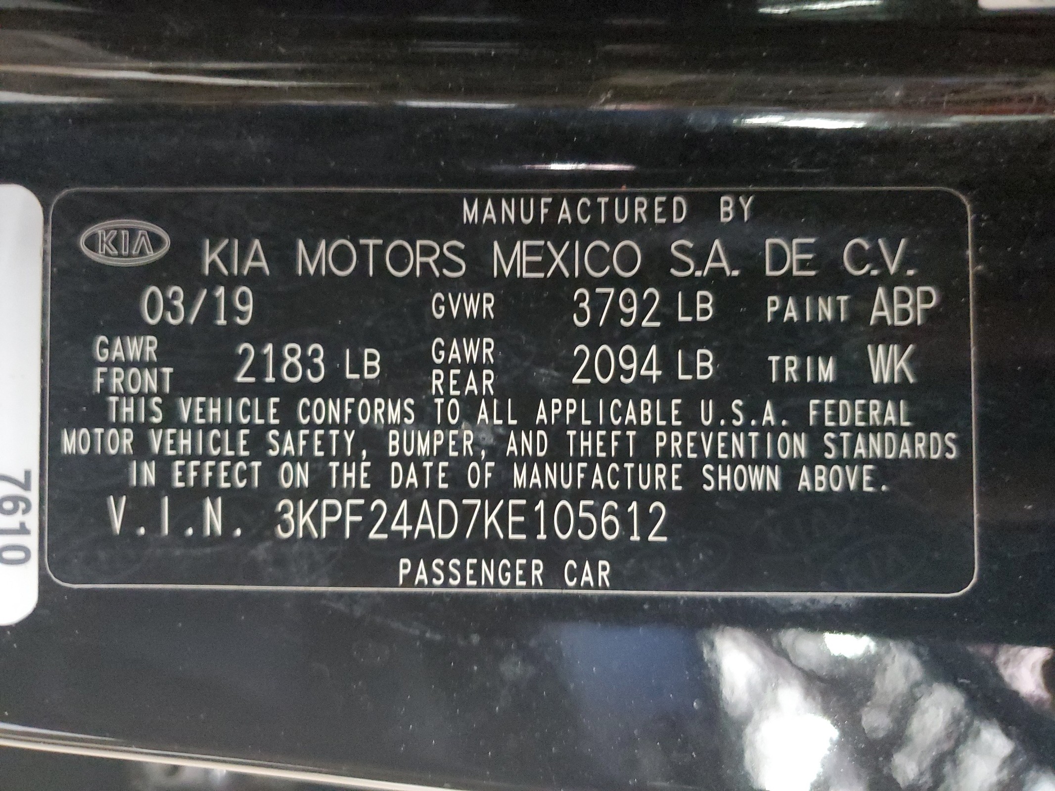 3KPF24AD7KE105612 2019 Kia Forte Fe