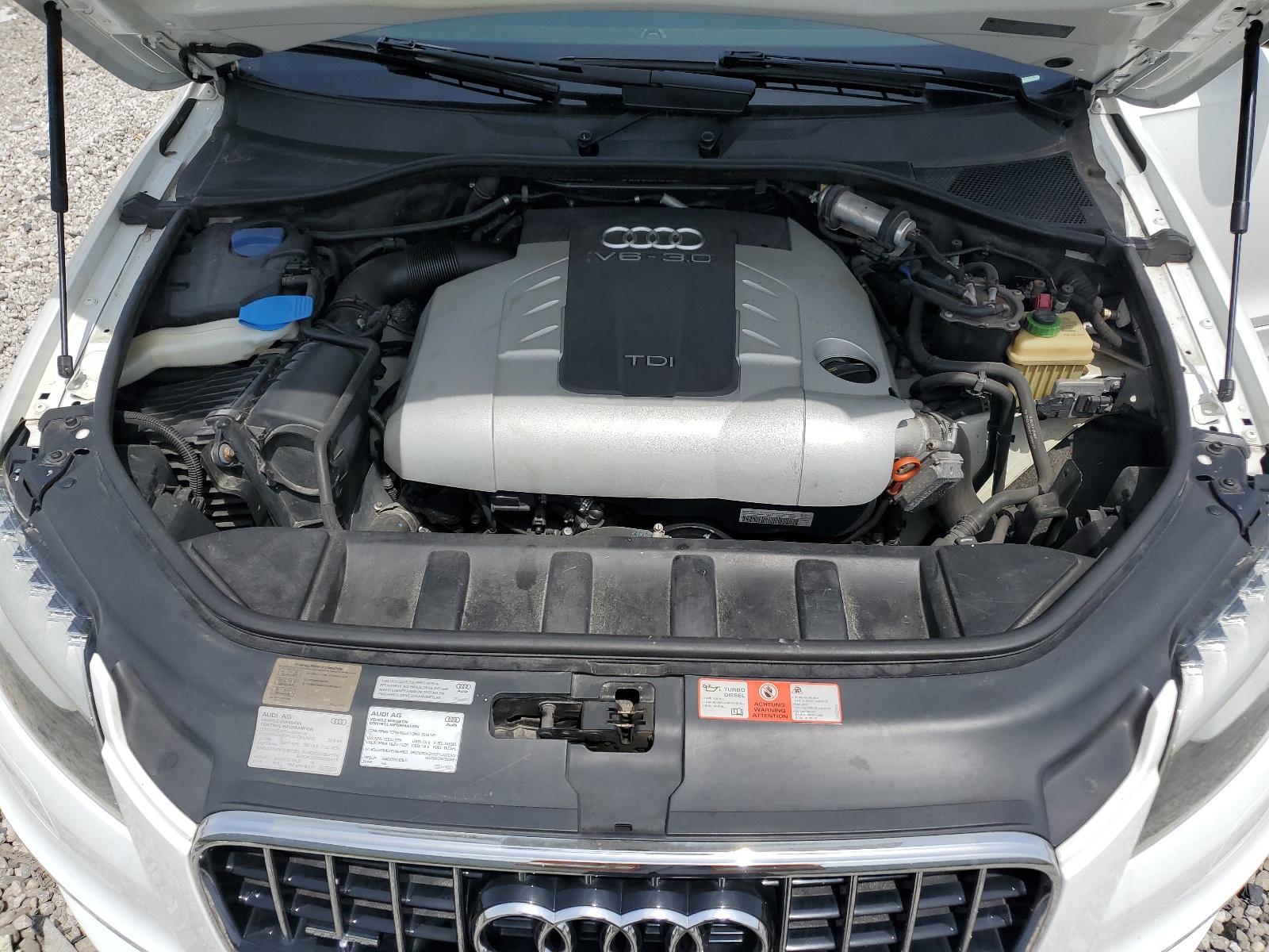 WA1WMAPE2AD002005 2010 Audi Q7