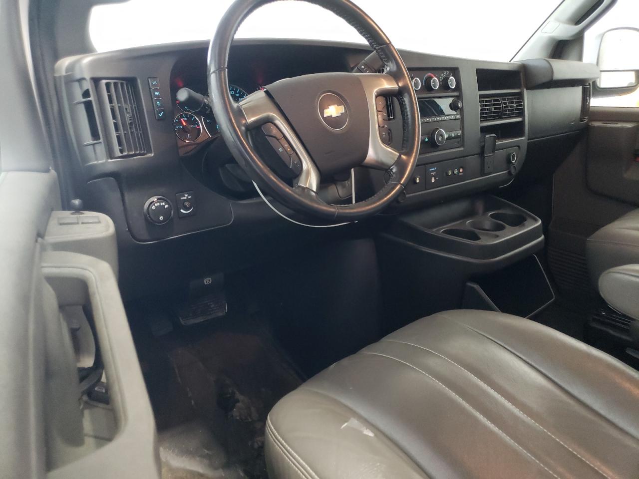 2019 Chevrolet Express G2500 VIN: 1GCWGAFP7K1198007 Lot: 64809714