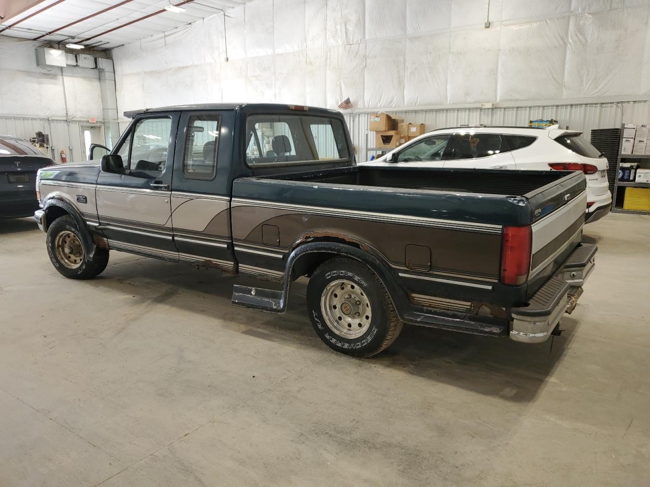 1994 Ford F150 VIN: 1FTEX14N9RKB11743 Lot: 63922204