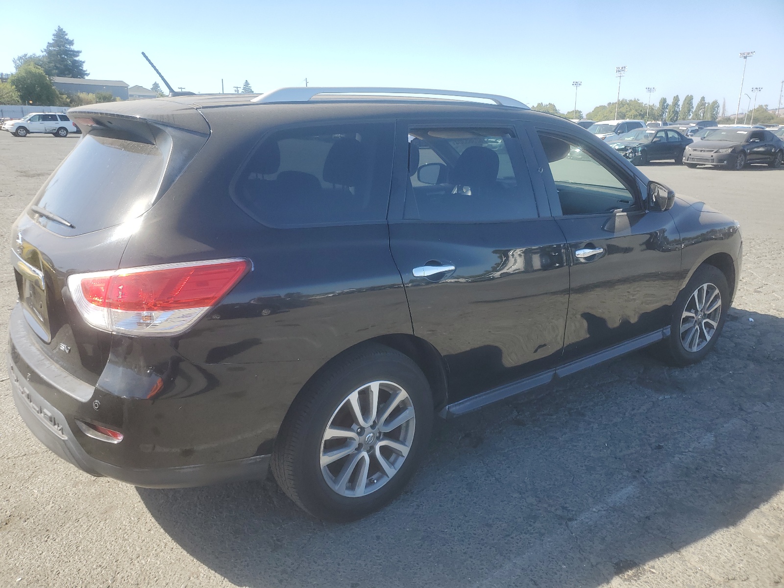 2014 Nissan Pathfinder S vin: 5N1AR2MN9EC693616