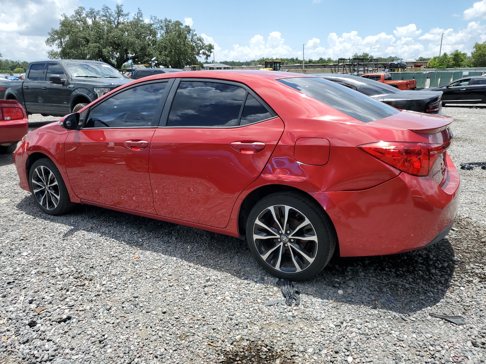 2017 Toyota Corolla L vin: 2T1BURHE5HC880681