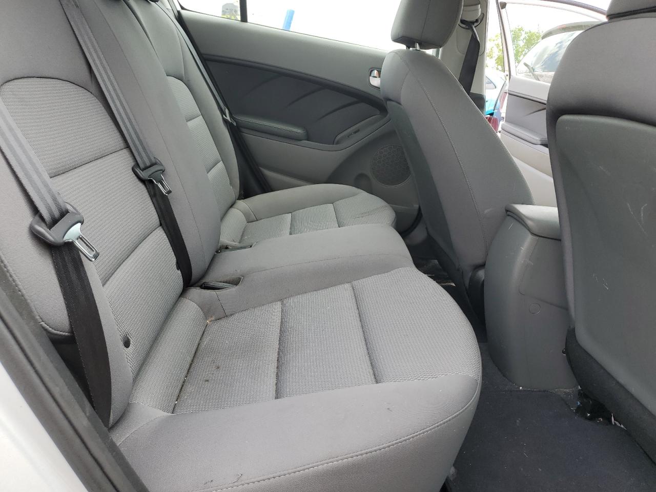 2018 Kia Forte Lx VIN: 3KPFK4A78JE218865 Lot: 62992794