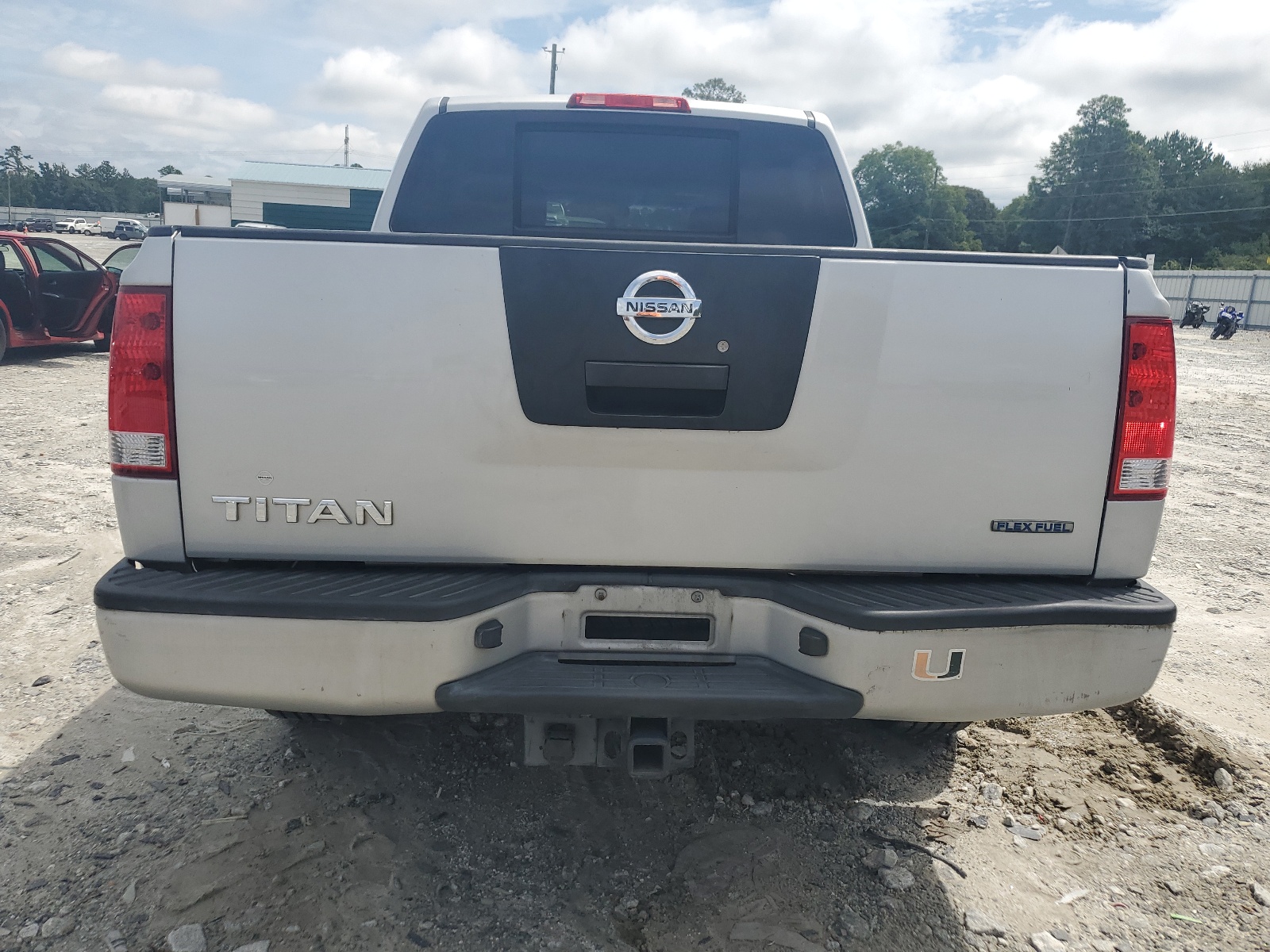 1N6BA0EK2CN311305 2012 Nissan Titan S