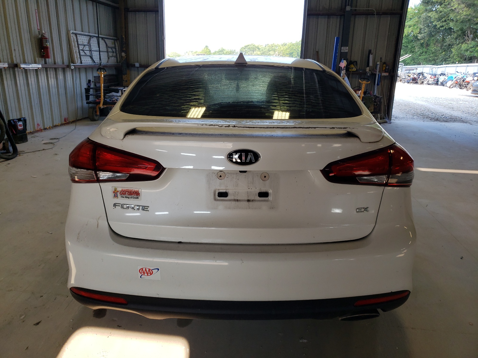 3KPFN4A84HE089551 2017 Kia Forte Ex