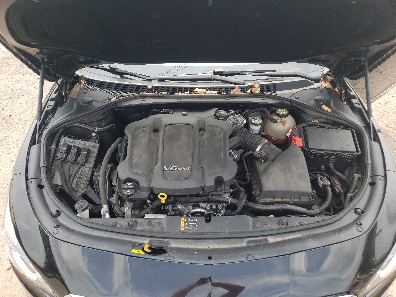 1G4ZR5SS5JU147560 2018 Buick Lacrosse Premium