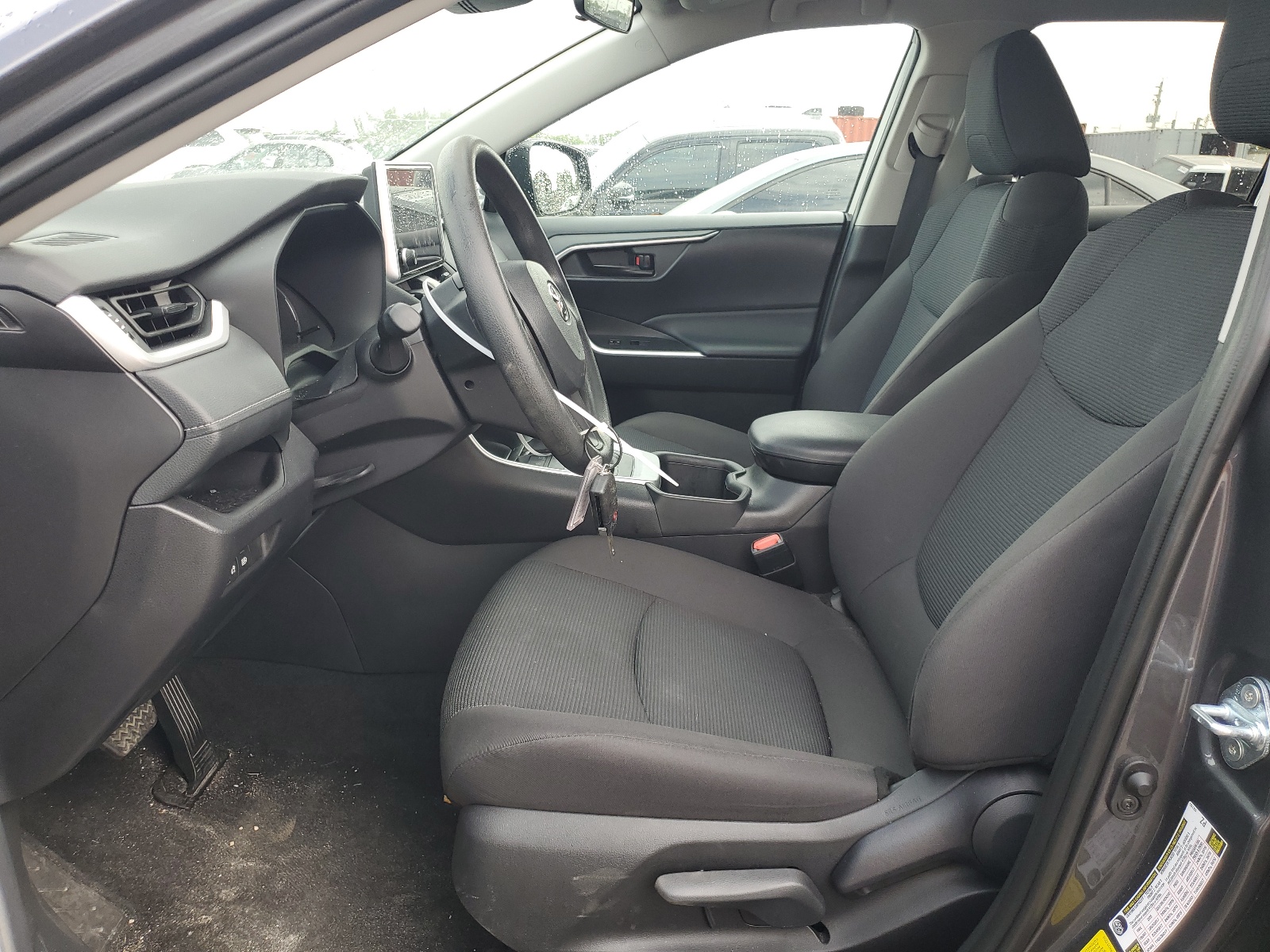 2T3H1RFV7RW317256 2024 Toyota Rav4 Le