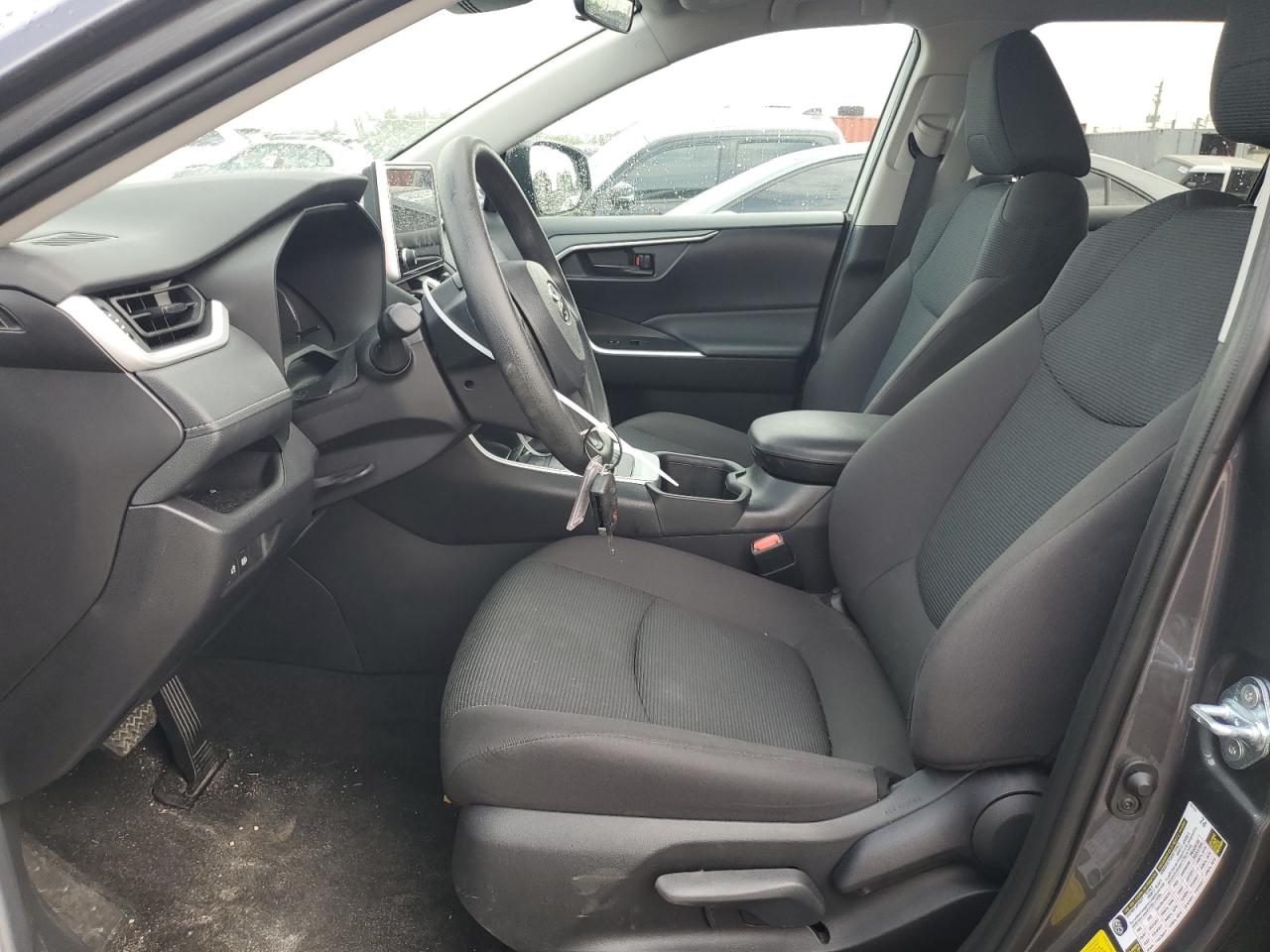 2024 Toyota Rav4 Le VIN: 2T3H1RFV7RW317256 Lot: 63026254