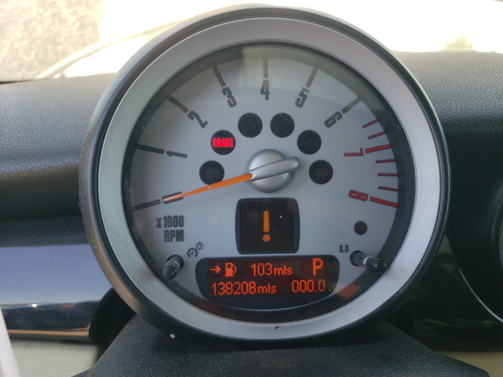 WMWMF7C56ATZ71212 2010 Mini Cooper S