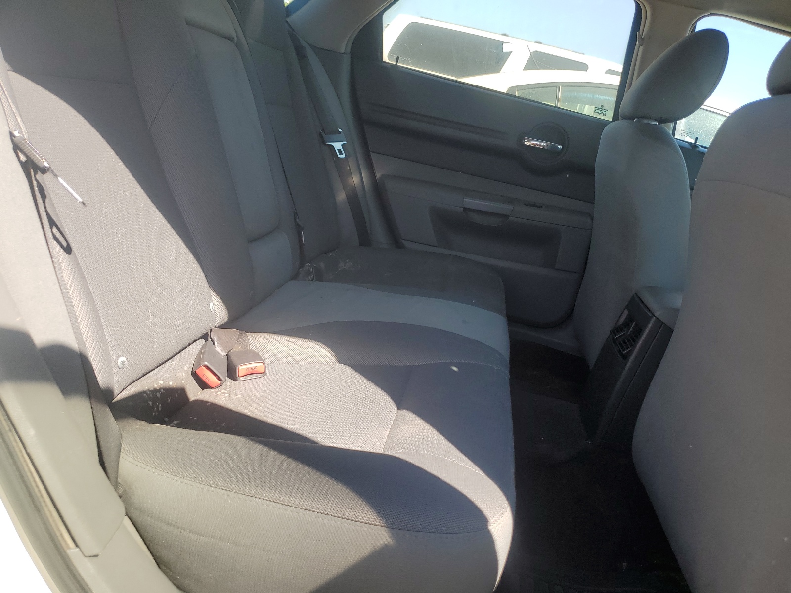 2D4FV48T55H693171 2005 Dodge Magnum Se