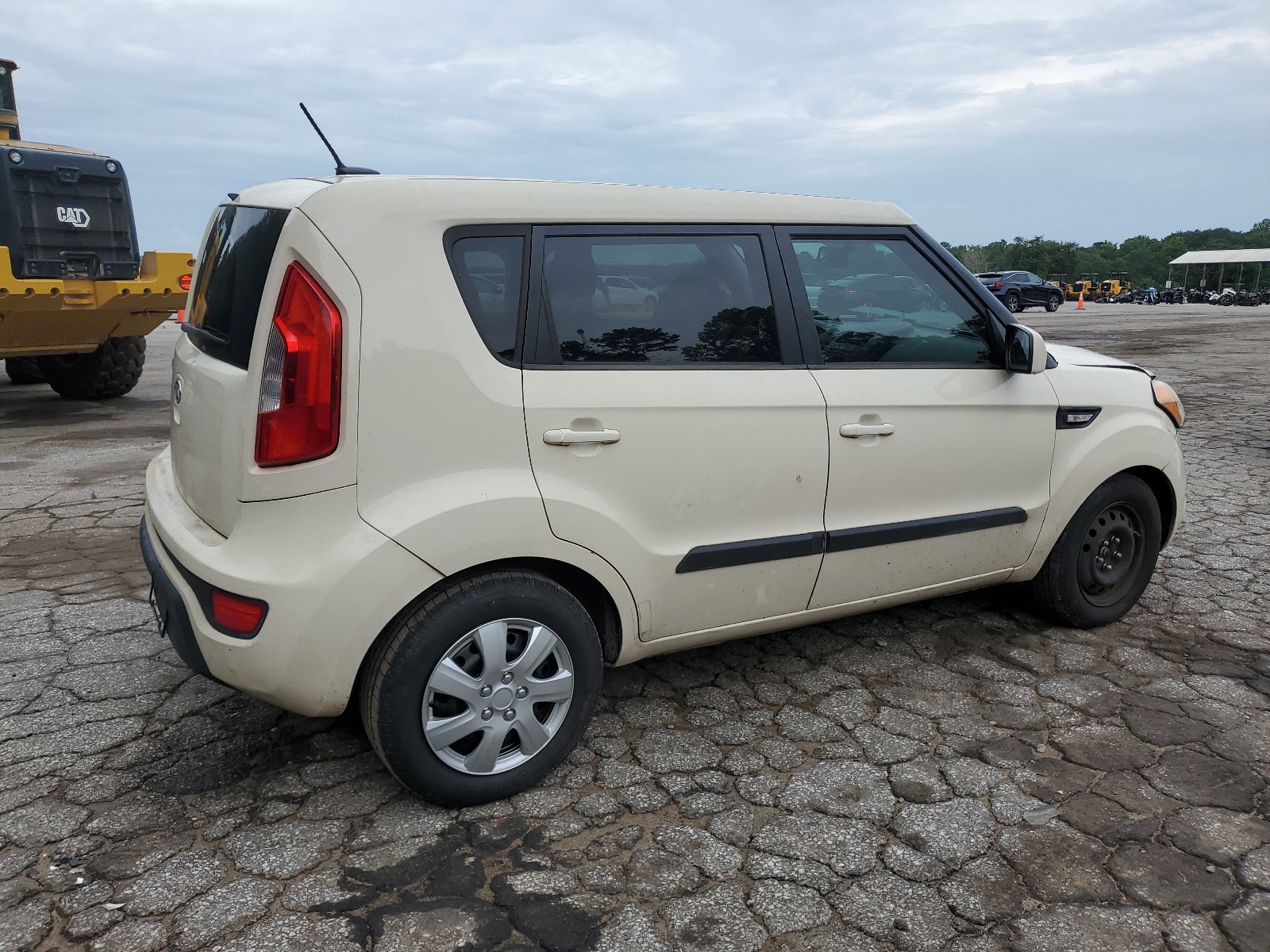 2012 Kia Soul vin: KNDJT2A59C7457922