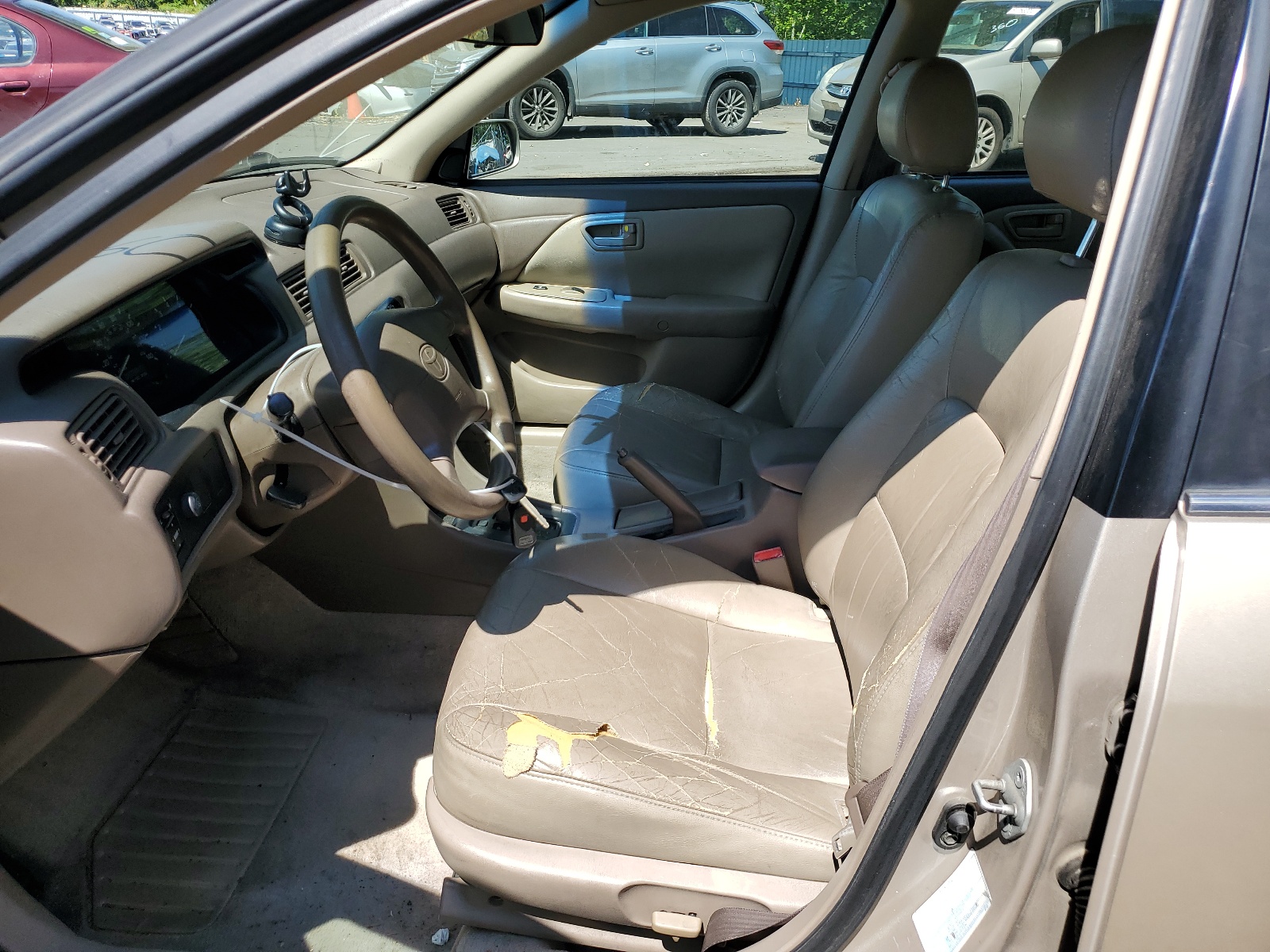 4T1BF22K9YU954330 2000 Toyota Camry Le