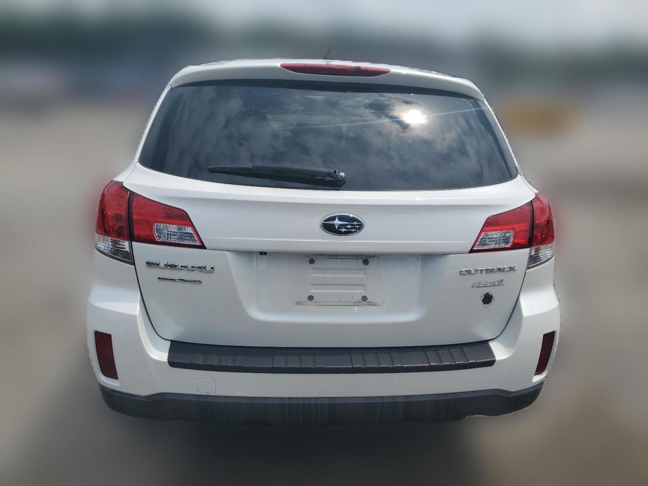 2013 Subaru Outback 2.5I Limited VIN: 4S4BRBKC8D3299867 Lot: 63257554