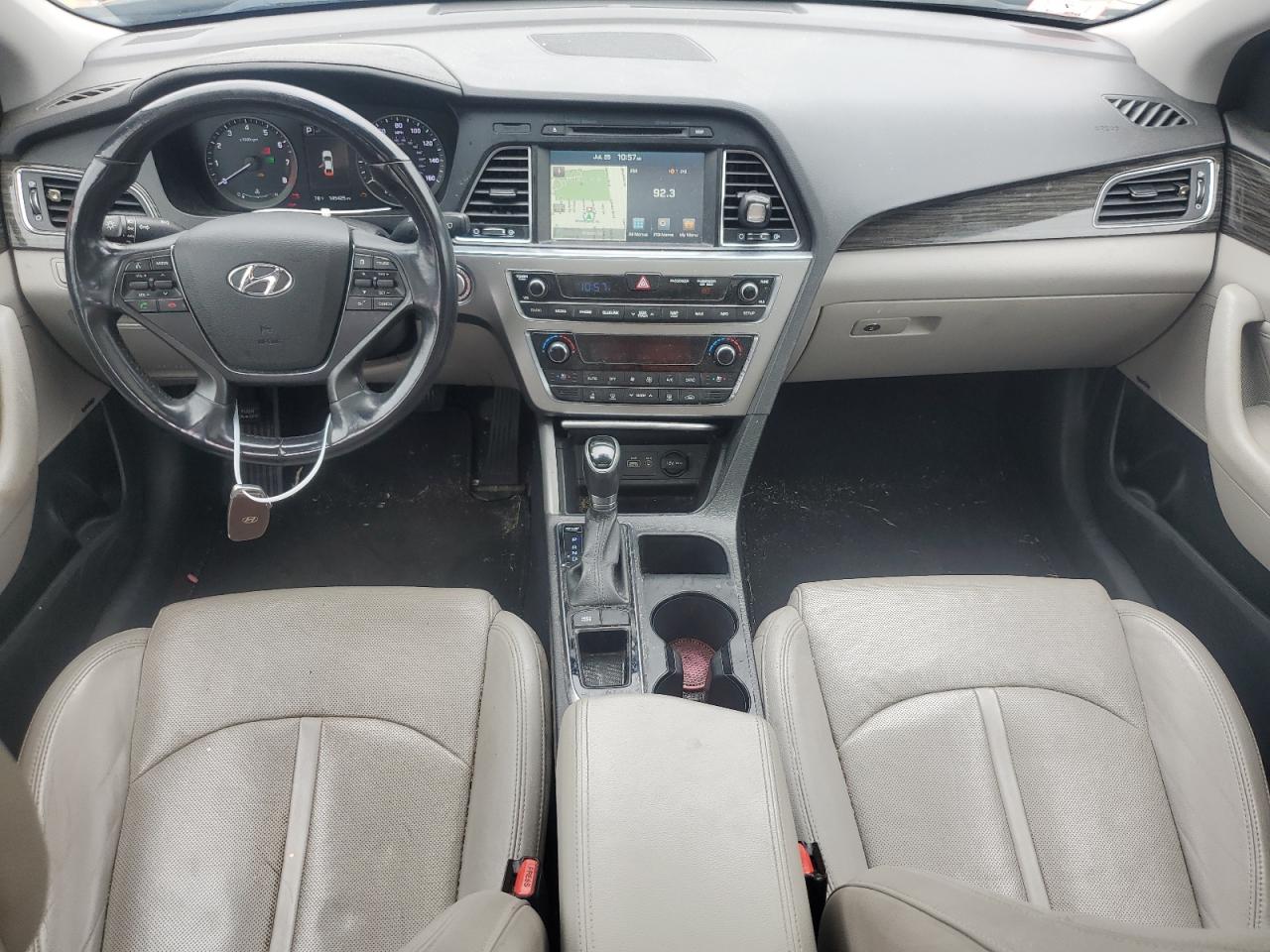 2015 Hyundai Sonata Sport VIN: 5NPE34AF5FH013975 Lot: 64679644