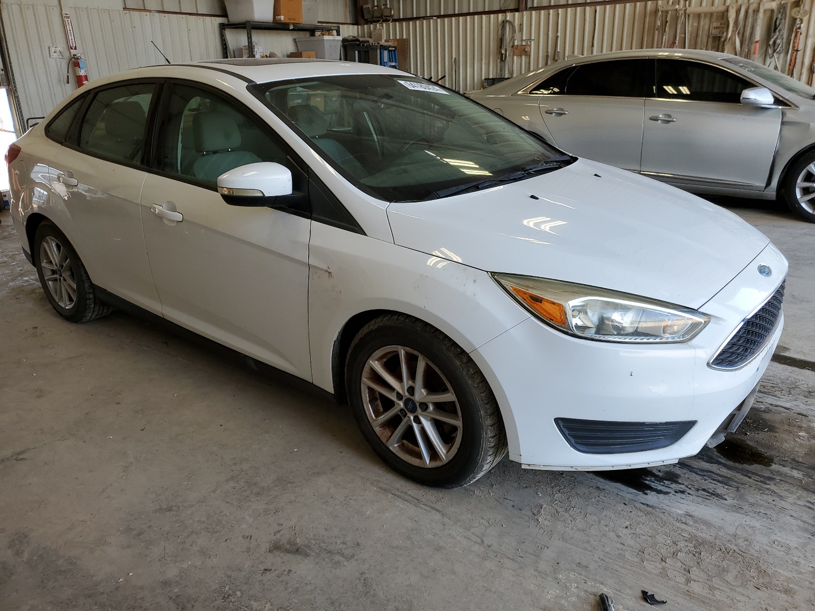 2015 Ford Focus Se vin: 1FADP3F26FL325532