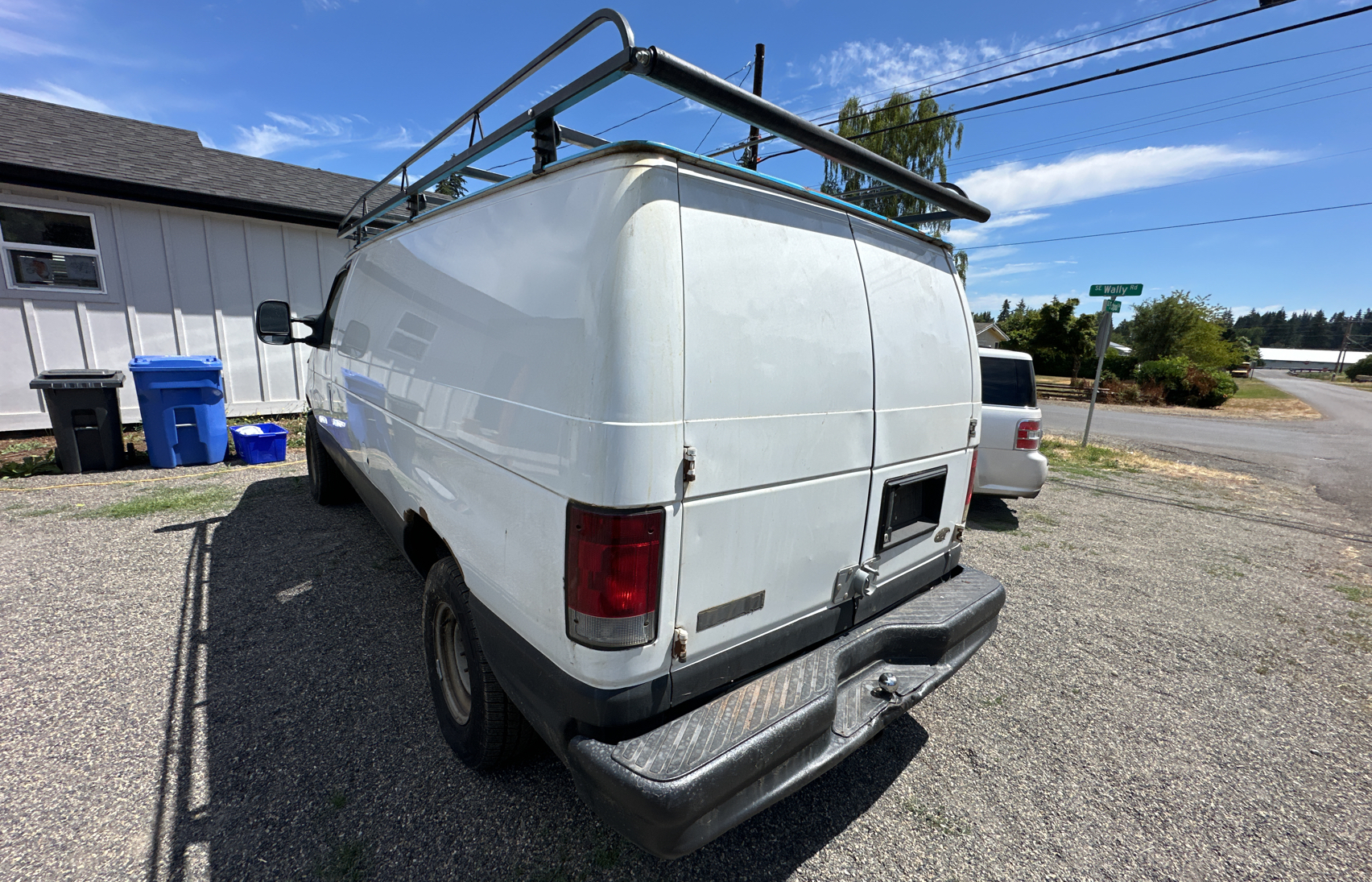 2012 Ford Econoline E350 Super Duty Van vin: 1FTSE3EL5CDA42224