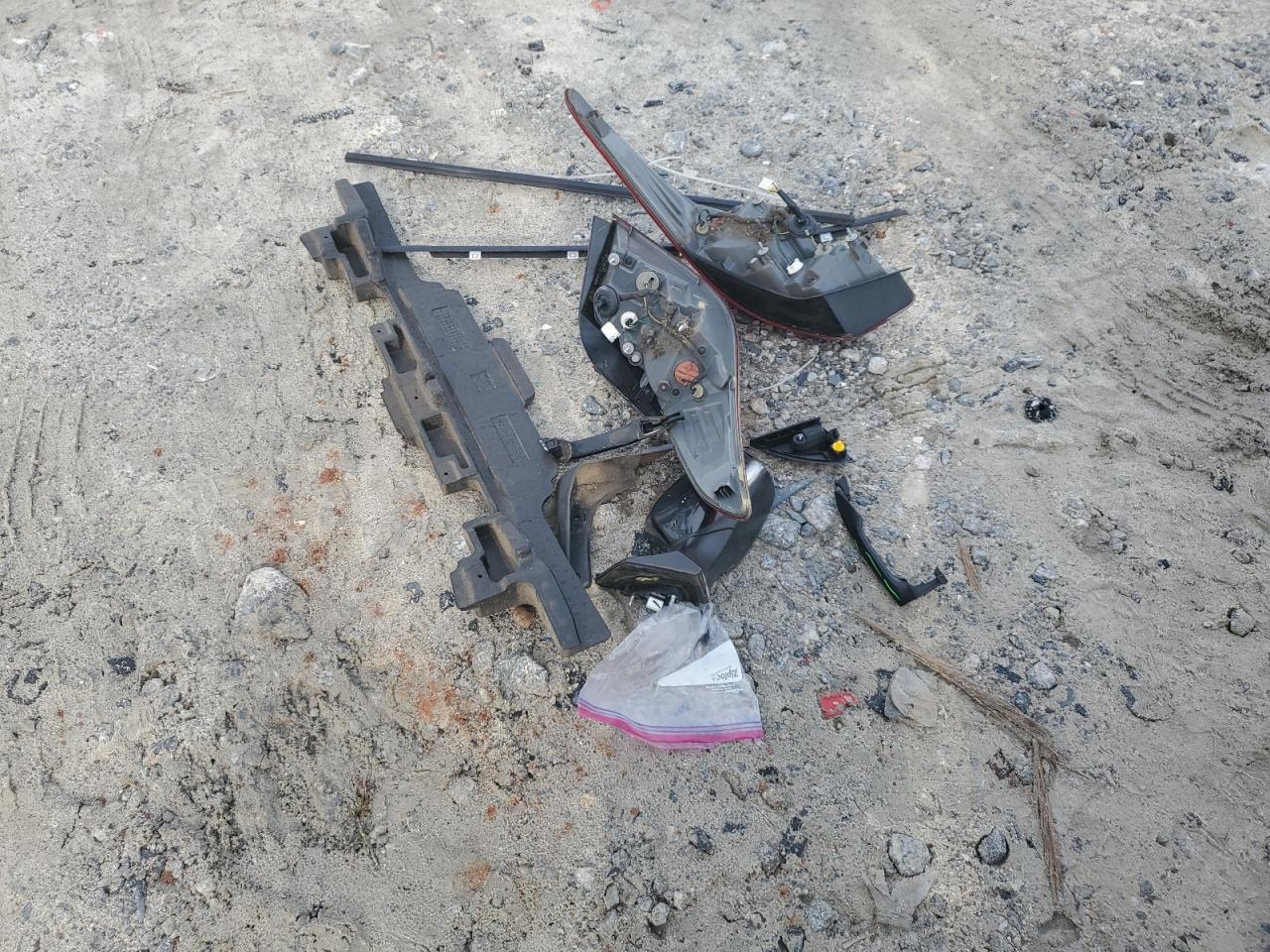 2013 Hyundai Elantra Gls VIN: 5NPDH4AE1DH293637 Lot: 65038364