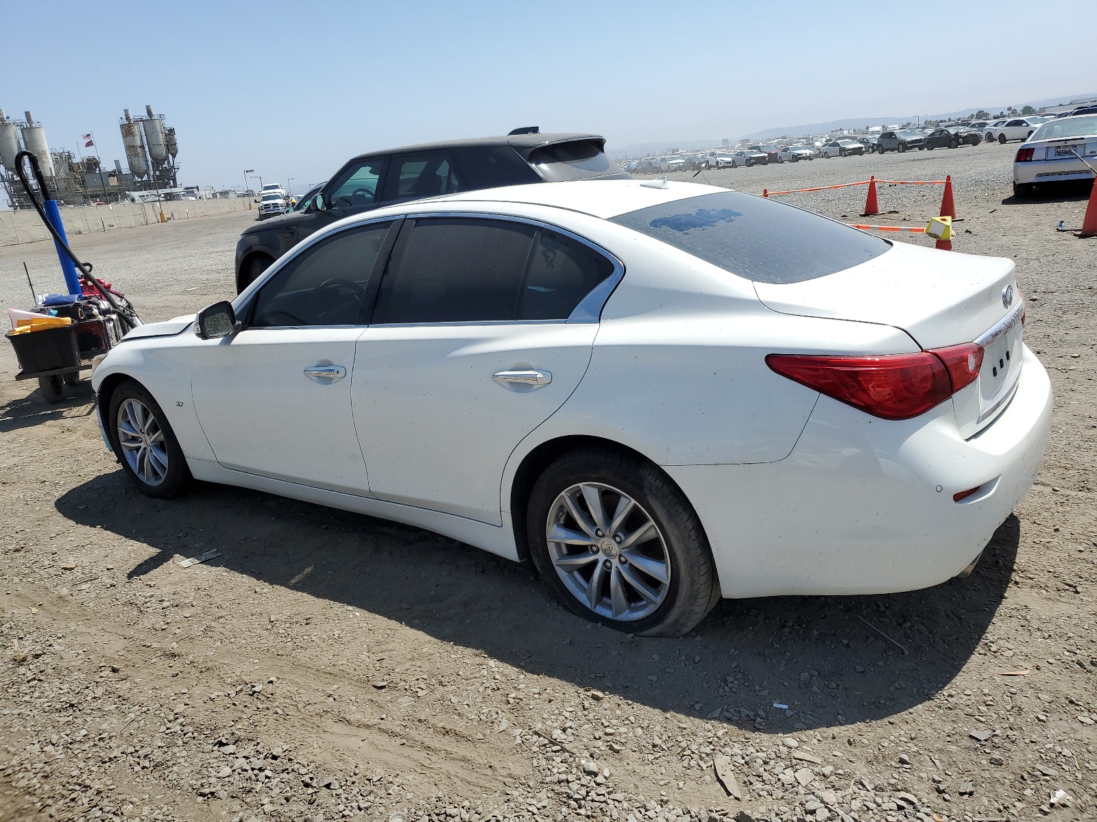 2015 Infiniti Q50 Base vin: JN1BV7AP3FM339516