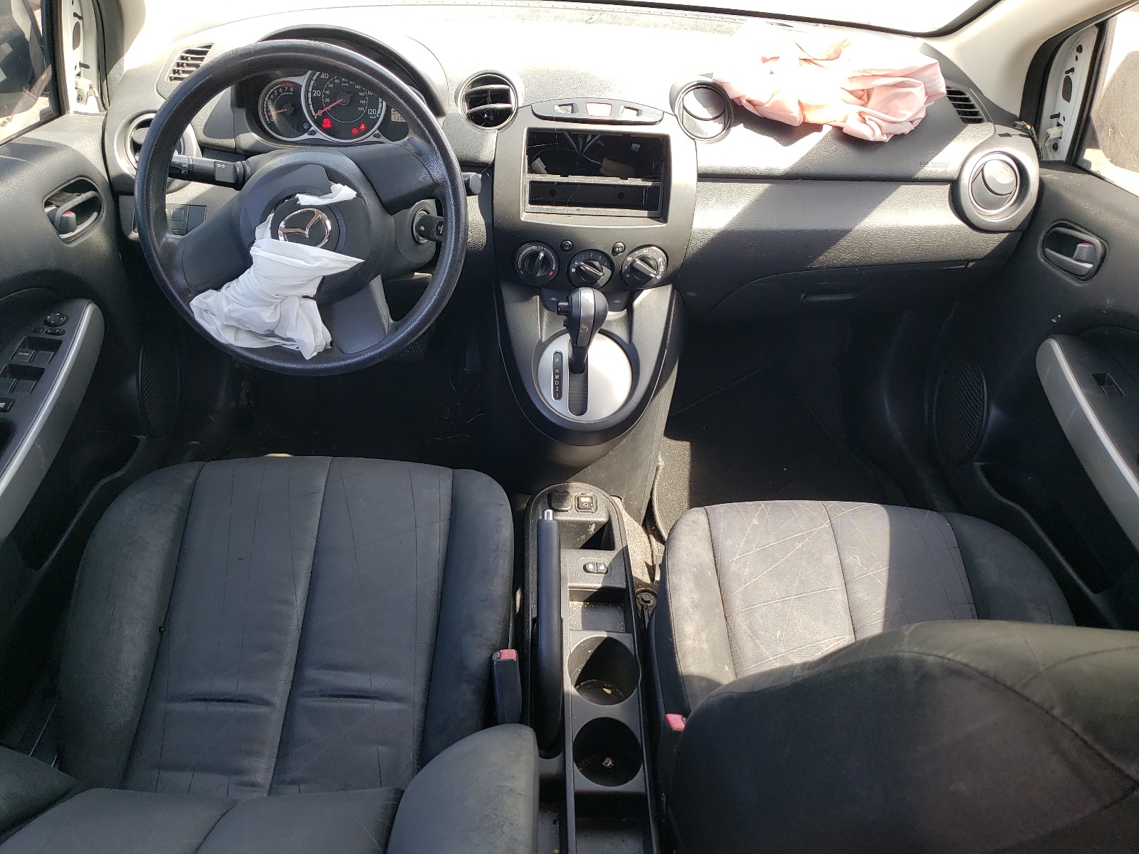 JM1DE1KZ1E0186191 2014 Mazda Mazda2 Sport