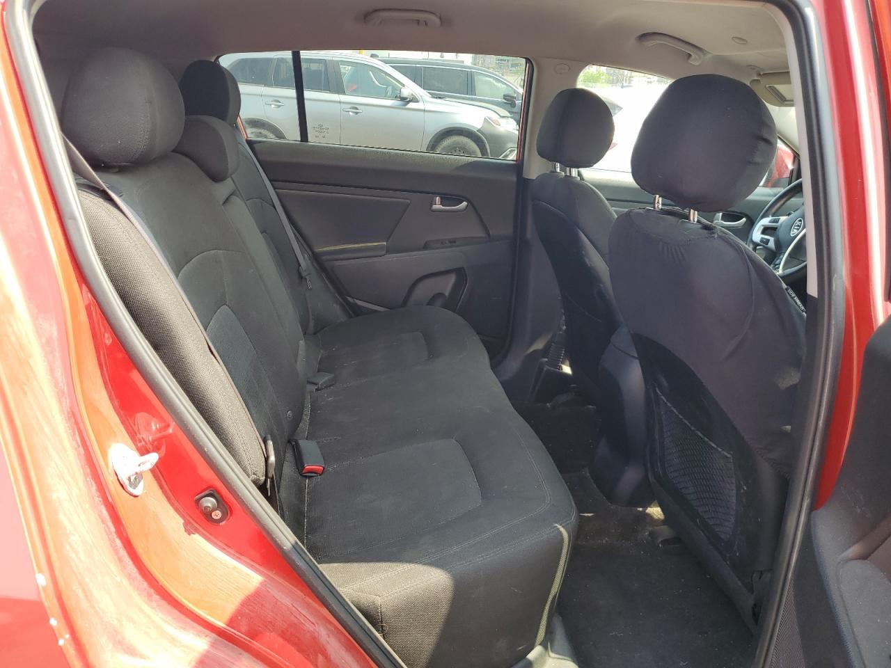 2012 Kia Sportage Base VIN: KNDPB3A22C7327957 Lot: 64096494