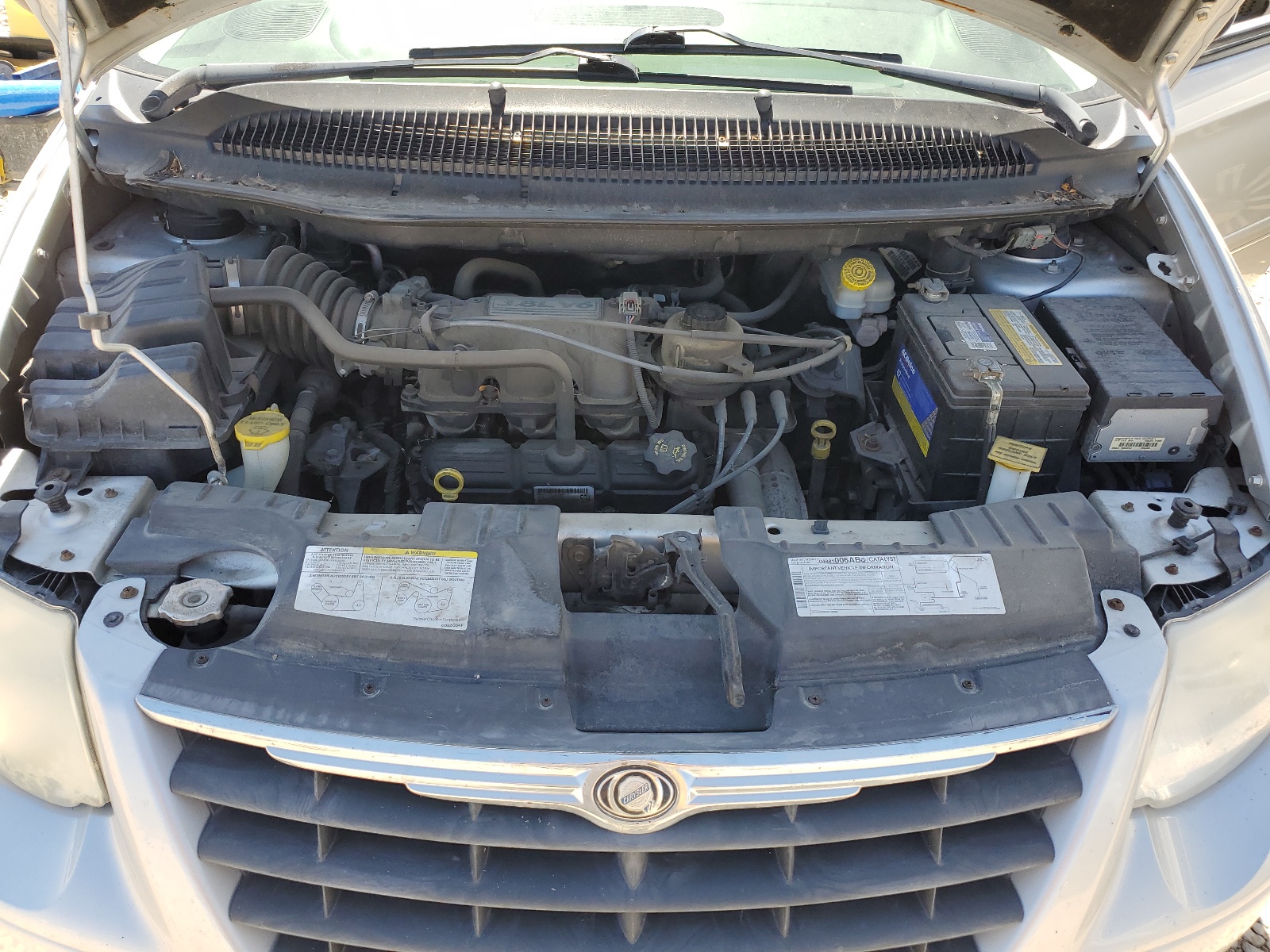 2C4GP54L95R180569 2005 Chrysler Town & Country Touring