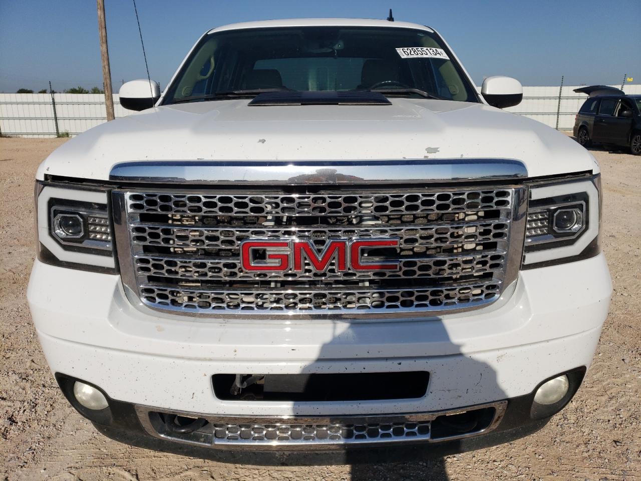 2013 GMC Sierra K2500 Denali VIN: 1GT125E80DF115601 Lot: 62855134