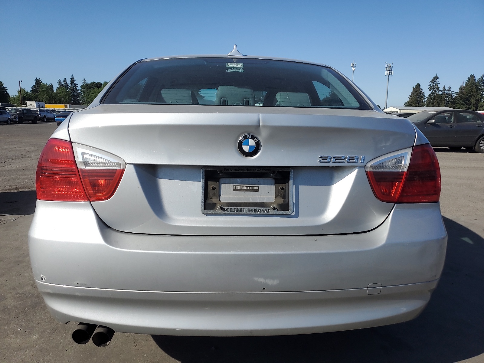 WBAVC535X7FZ77247 2007 BMW 328 I Sulev