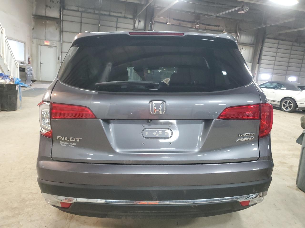 2016 Honda Pilot Touring VIN: 5FNYF6H97GB025531 Lot: 61640024