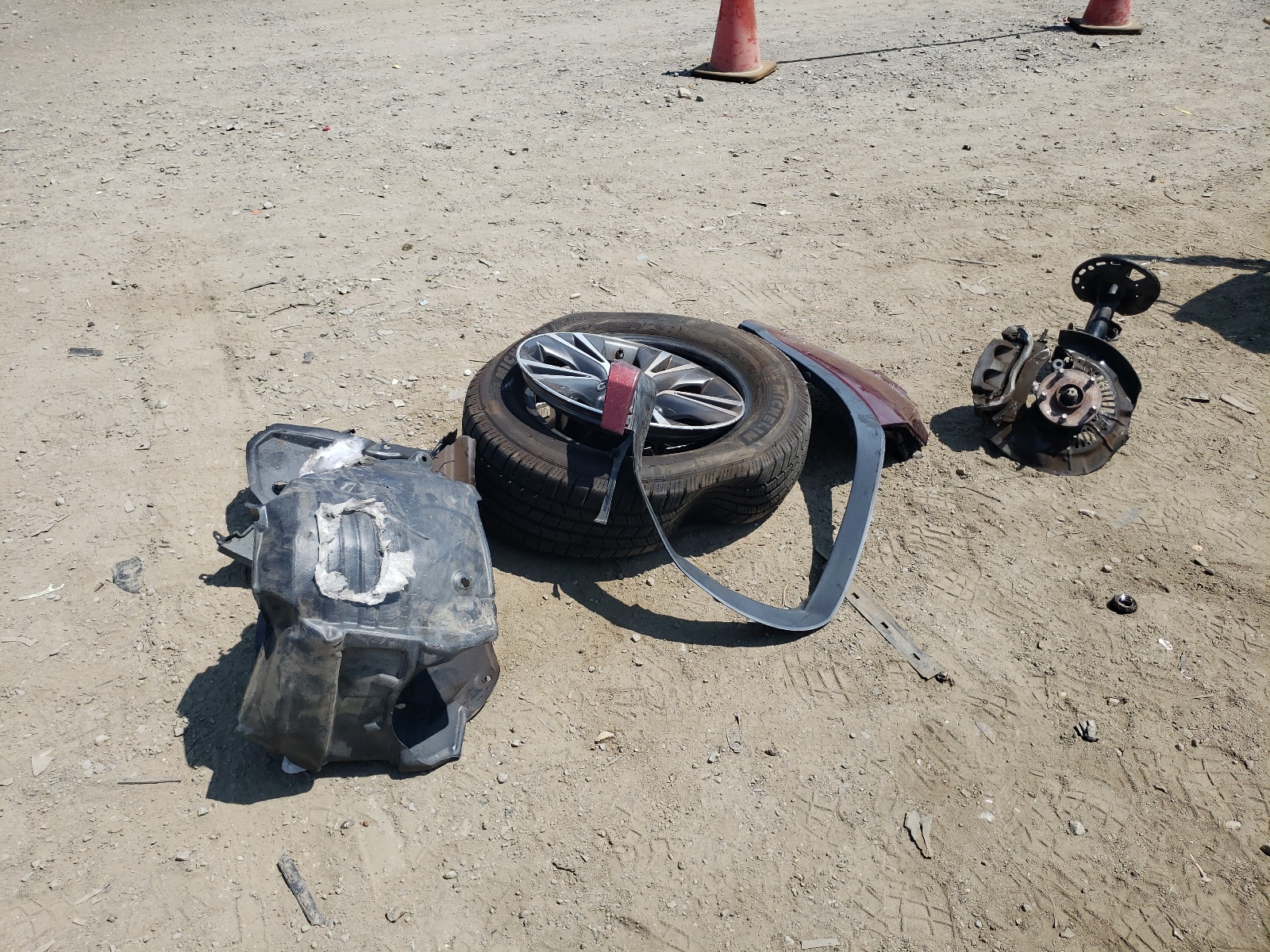 5TDZZRFH9HS207350 2017 Toyota Highlander Le